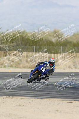 media/Jan-15-2026-Racers Edge (Thu) [[dfebeb70ab]]/2-A Group/Session 5 Turn 2/